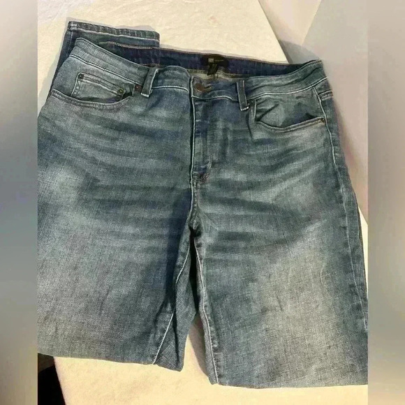 Size 16 Frye Jeans like New - Picture 6 of 8